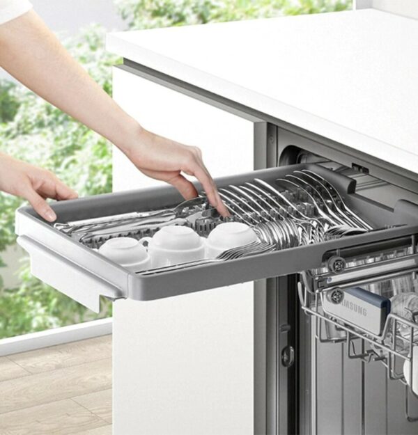 Samsung DW50R4070BB 45cm Built-In Dishwasher - Image 6