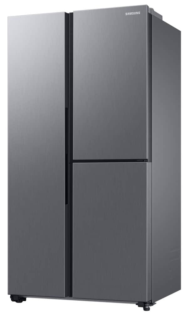 Samsung RH69CG892DS9EF American Fridge Freezer with Beverage Center™ - Image 3