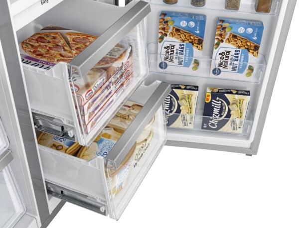 Hisense RQ758N4SWSE PureFlat American Style Fridge Freezer - Stainless Steel - Image 5